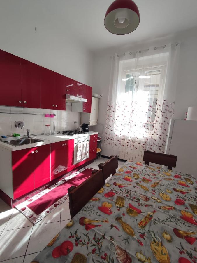 Lucia Appartamento Uso Esclusivo - Aeroporto Genova Sestri Ponente 외부 사진